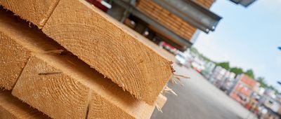 Holz-Lagerware: rasant steigende Preise und Lieferzeiten