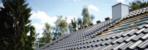Dachprobleme im Blick: Von Leckagen bis Sanierung – Ein Leitfaden für die Prävention und Lösung von Dachproblemen
